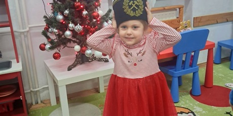 Powiększ grafikę: barborka-wizyta-gornika-z-okazji-dnia-gornika-wiemy-juz-czym-zajmuje-sie-gornik-co-wydobywa--670903.jpg