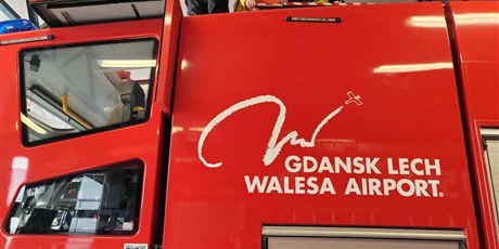 Delfinkowe zwiedzanie Portu Lotniczego 🛫