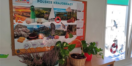 Powiększ grafikę: dzien-spadajacego-liscia-714826.jpg