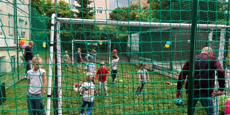 Powiększ grafikę: festyn-w-przedszkolu-705680.jpg