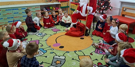 Powiększ grafikę: mikolajki-ze-swietym-670890.jpg