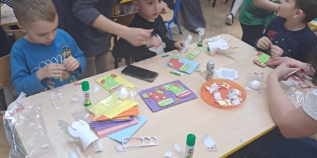 Świąteczne warsztaty z rodzicami. 