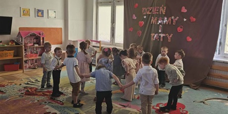 Powiększ grafikę: wspomnienia-z-dnia-mamy-i-taty-705789.jpg