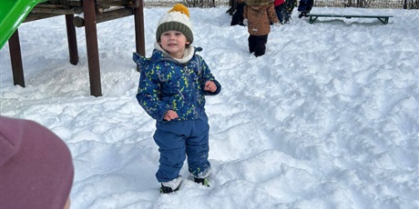 Powiększ grafikę: zimowe-zabawy-670832.jpg