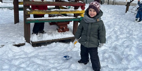 Powiększ grafikę: zimowe-zabawy-670833.jpg