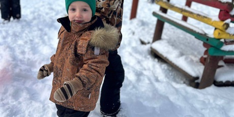 Powiększ grafikę: zimowe-zabawy-670834.jpg